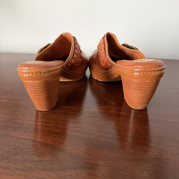 Nurture Brown Leather Clogs Braided Leather Buckle Womens Slip on Size 7.5 - Picture 7 of 14